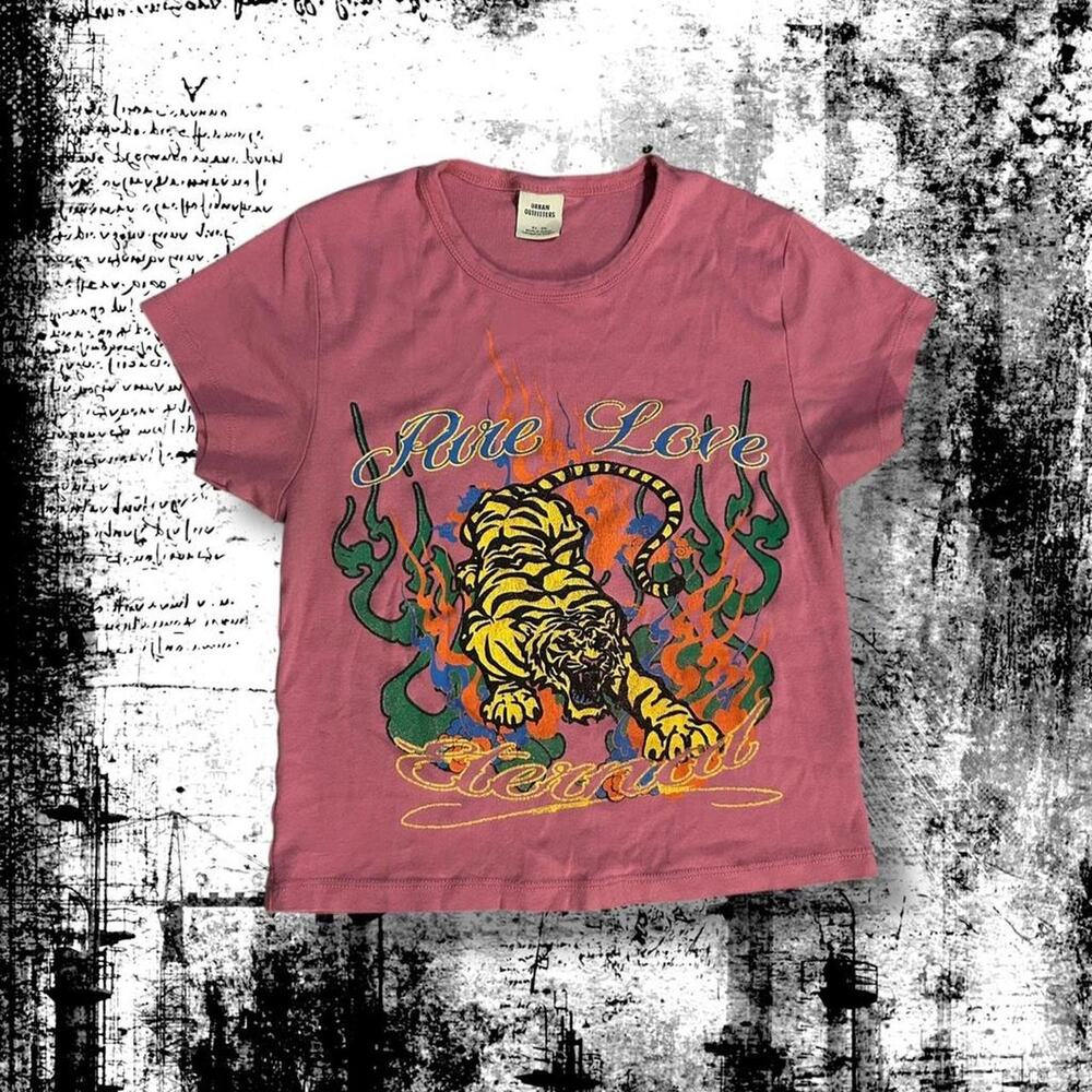 ed hardy- tattoo inspired tiger graphic baby pink ribbed tee